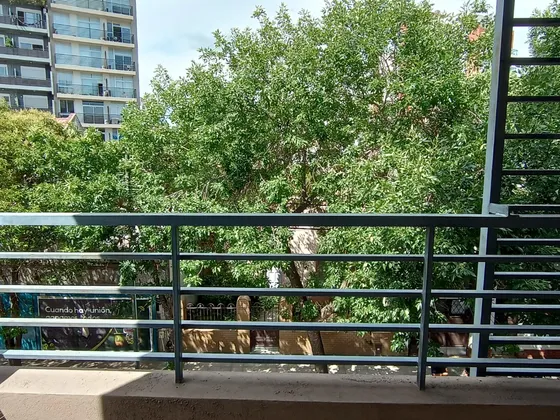 Luminoso Monoambiente Al Frente Con Balcon Y Lavadero En La Mejor Zona De Saavedra