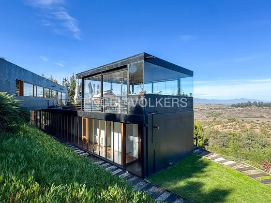 Venta Gran Casa Y Terreno En Maitencillo