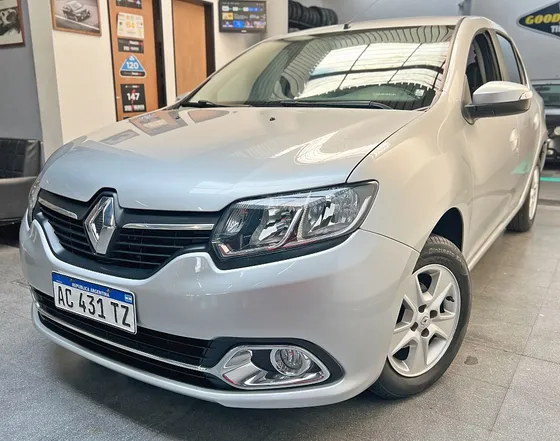Renault Logan 1.6 Privilege 105cv