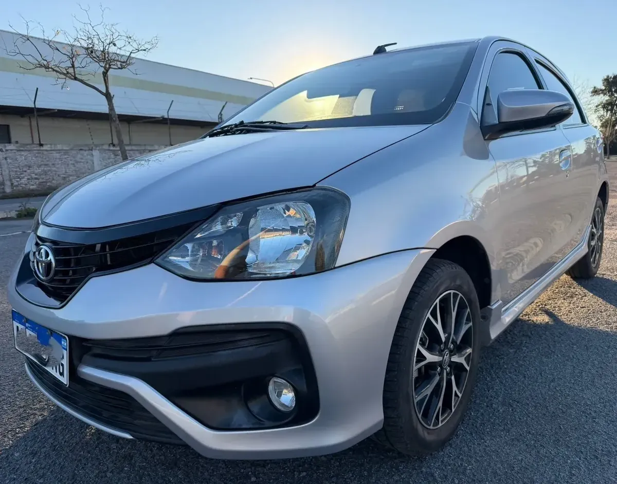 Toyota Etios 1.5 Xls At