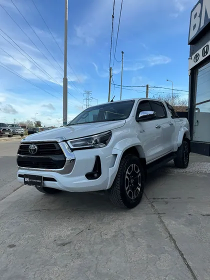 Toyota Hilux Pick-up 2.8 Cd Srx 204cv 4x4 At