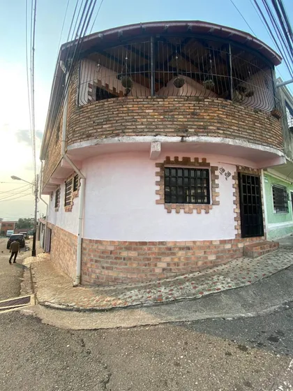 Ms Casa En Venta En Barrio Sucre