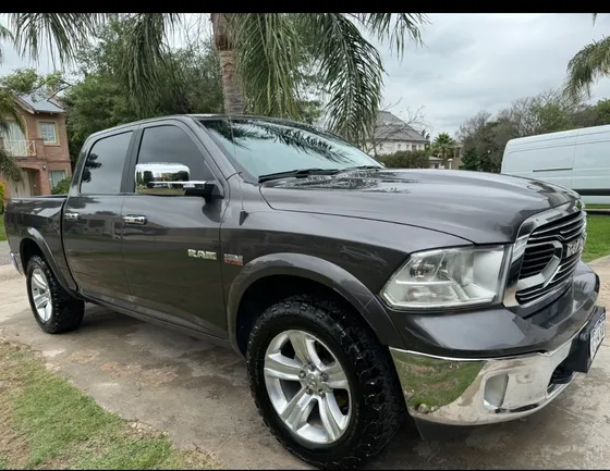 Ram 1500 5.7 Laramie Atx V8