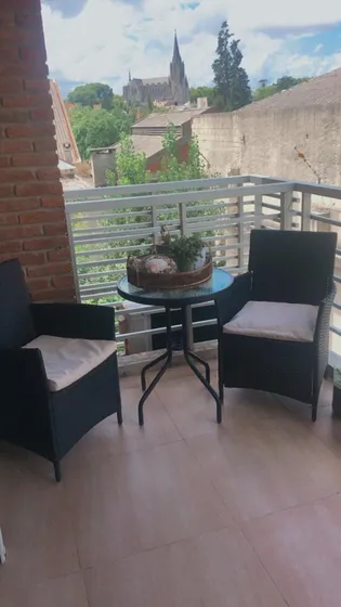 Apartamento 3 Dormitorios Y Cochera