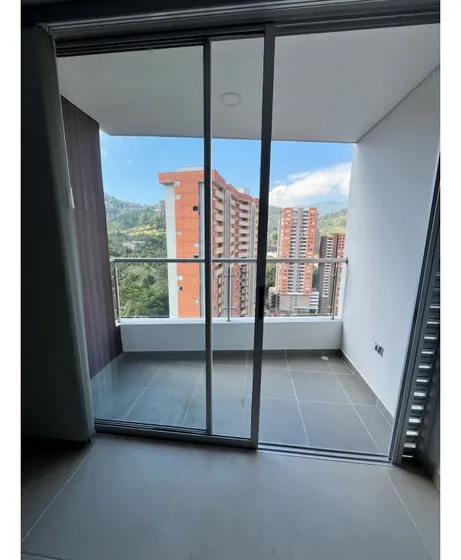 Venta Apartaestudio Con Parqueadero Y Útil En Sabaneta - La Doctora