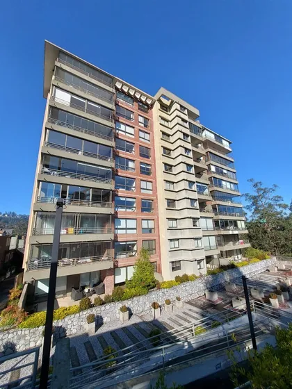 Departamento Arriendo 4 Dorm. 2box/ 1bod