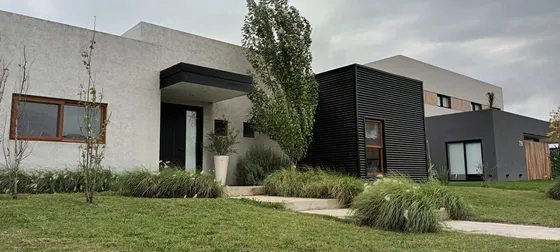 Venta Casa 3 Dormitorios Horizontes Al Sur Con Cochera