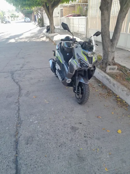 Automática,175cc,full Led ,un Solo Dueño, Factura De Agencia