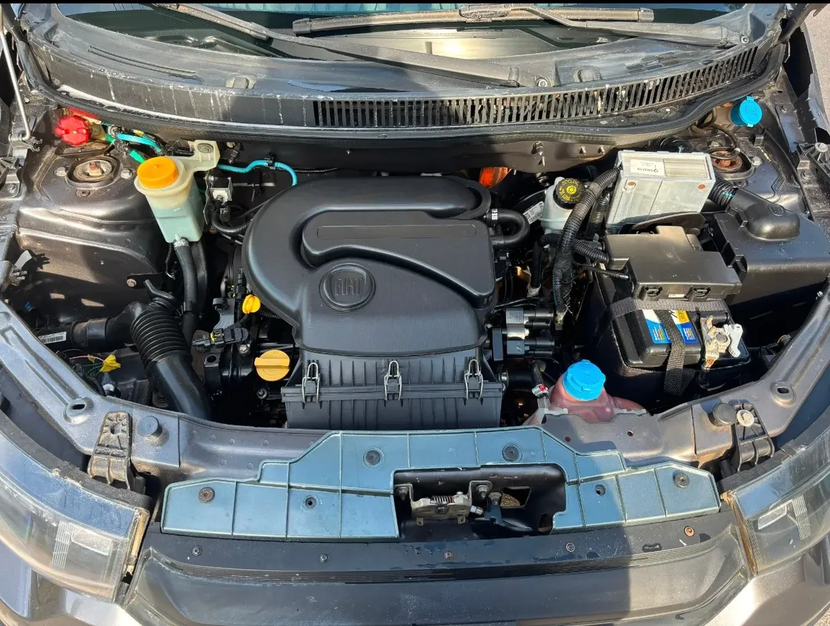 Fiat Mobi 2021 1.0 Like Flex 5p — foto 6