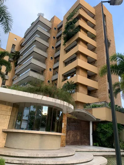 Penthouse D Lujo  Alquiler Amazonia Club Golf Guataparo (ac)