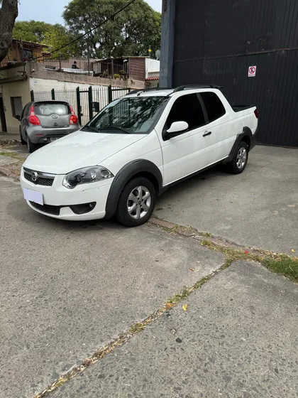 Fiat Strada 1.4 Trekking Cd