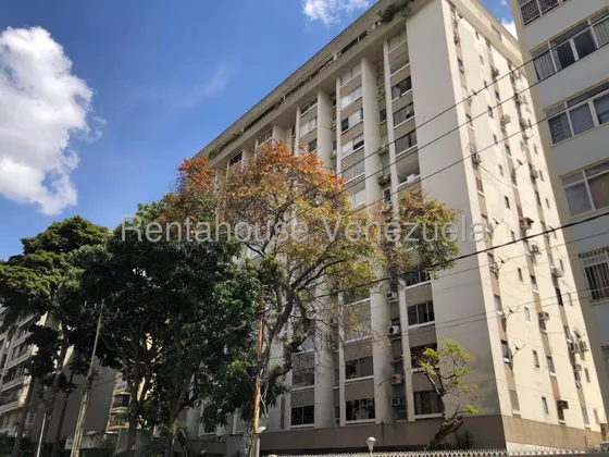 Apartamento En Alquiler, Urb. Los Palos Grandes