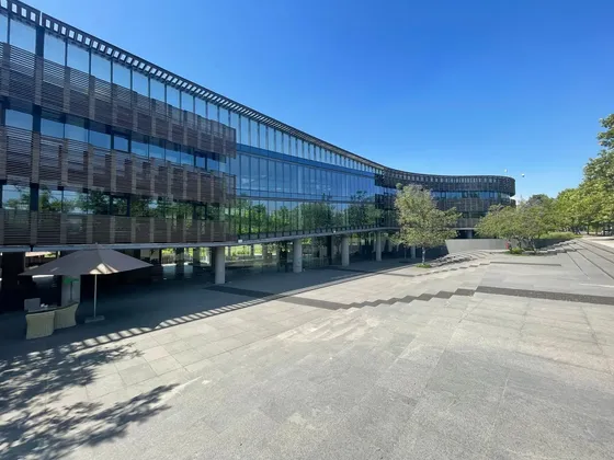 Venta/arriendo De Oficina En Vitacura Id 40.935-ofi