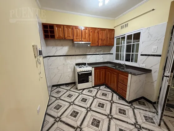 Casa En Lomas De Zamora Oeste