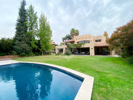 Espectacular Casa Venta De 6 Dorm. En La Dehesa Los Nogales Espectacular Casa Venta De 6 Dorm. En La Dehesa Los Nogales
