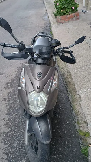 Moto Tipo Scooters Akt Dinamic R