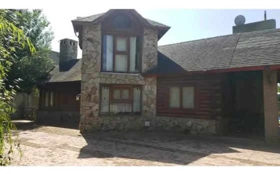 Alquiler De Casa 4 Dormitorios, La Plata, Haras Del Sur 1