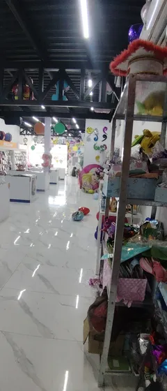 Local Comercial Nuevo En El Centro De Bqto, Emss Vende 