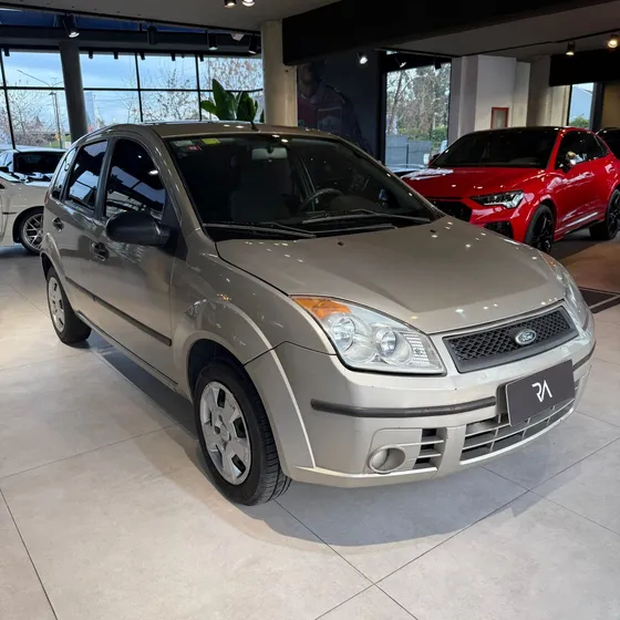 Ford Fiesta 1.6 Ambiente Mp3