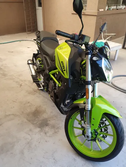Benelli Tnt25 ( No Yamaha Fz 25 , No Honda Twister 250) 2023