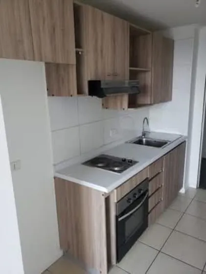 Se Arrienda Home Studio Cercano A Metro Ecuador 