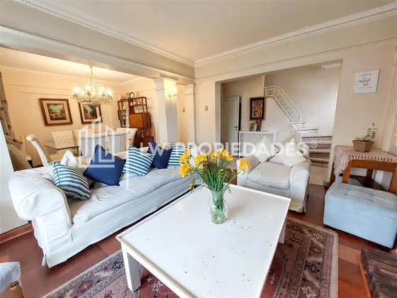 Casa En Venta De 6 Dorm. En Las Condes