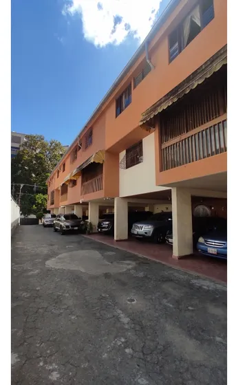 Vendo Casa 321m2 Montecristo 1423
