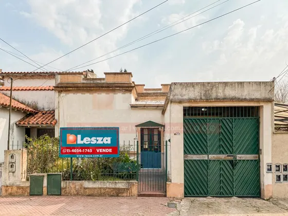 Casa En Zona Residencial - Banfield Oeste