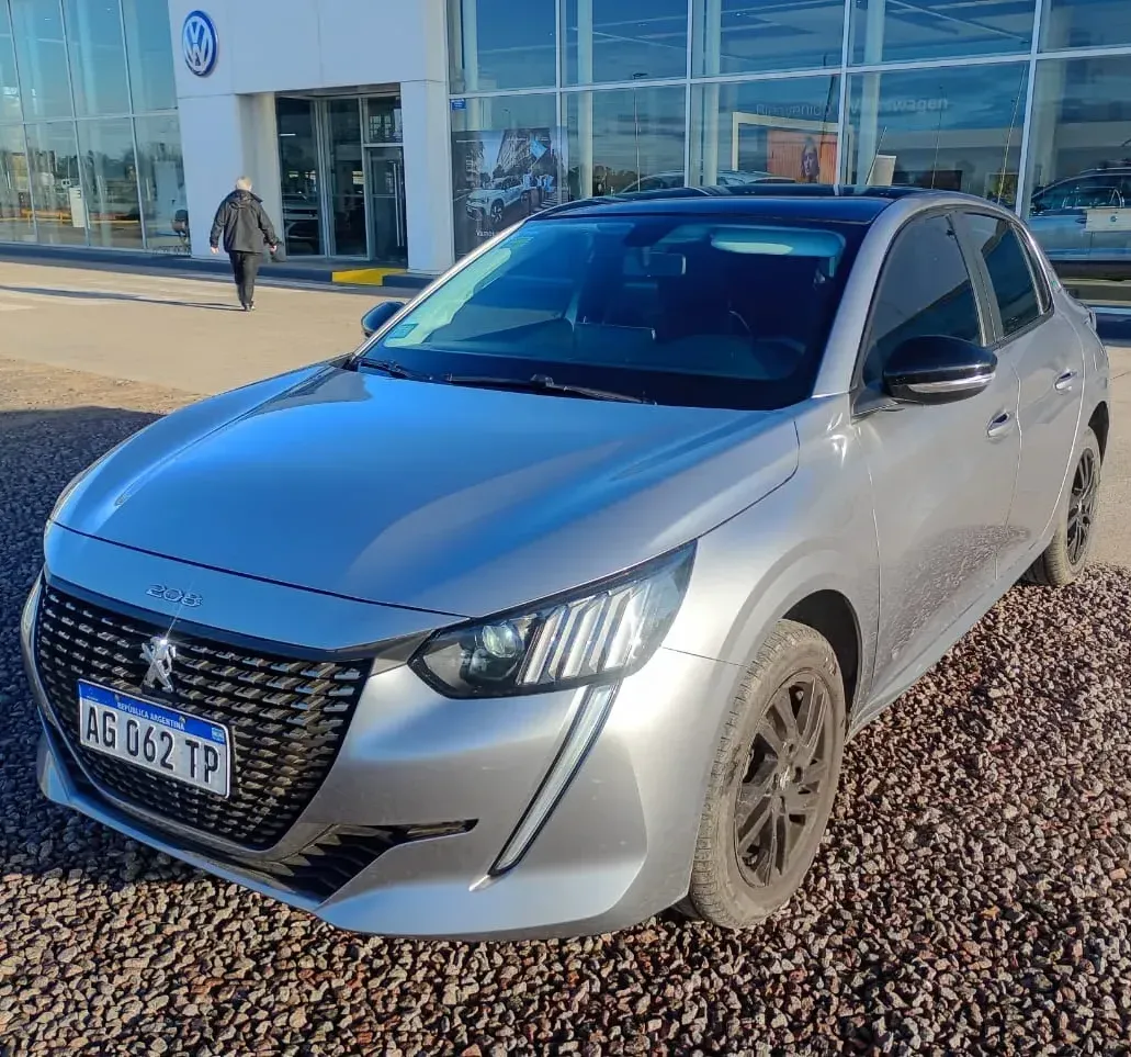 Peugeot 208 1.6 Style Tiptronic
