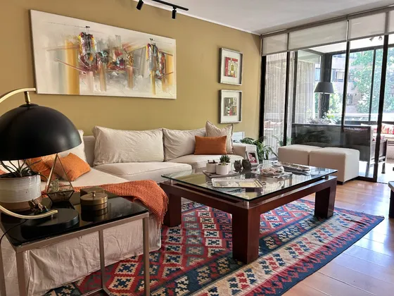 Exquisito Depto Remodelado Y Decorado C/excelente Ubicación