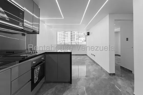 Apartamento En Alquiler En Los Naranjos Humboldt Cod. 27-1686 Lm