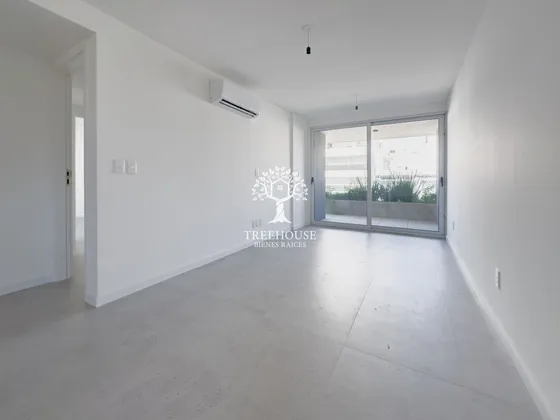 Venta De Apartamento 2 Dormitorios En Punta Carretas (ref: Tbr-3993)
