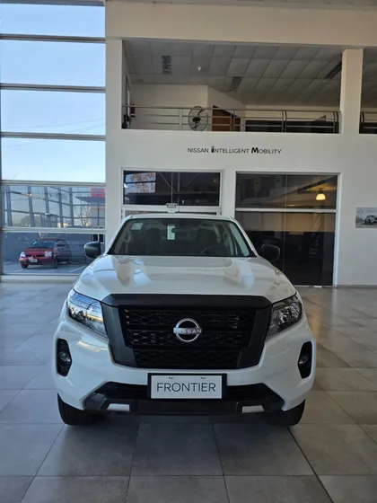 Nissan Frontier 2.3t S 4x2 Mt L22