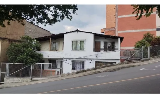 Casa Lote Envigado Sector Antillas