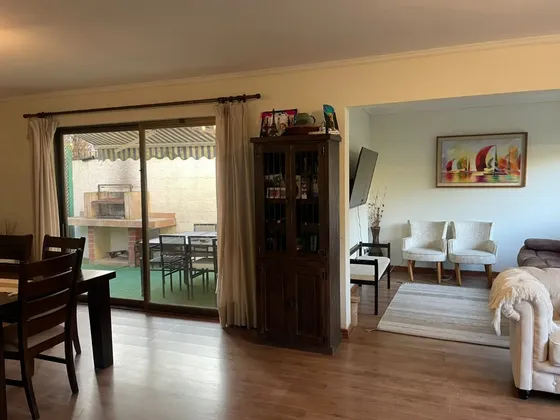 Vendo Casa En Reñaca, Las Golondrinas 4 Dorm