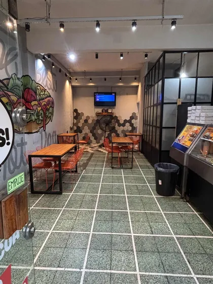 Fondo De Comercio Vendo O Permuto Por Vehiculo