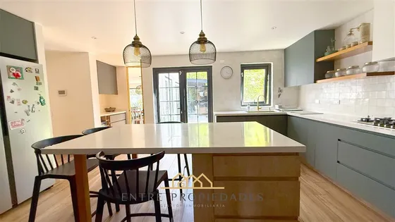 Venta Casa Remodelada Colegio San Miguel Arcanguel, Parque