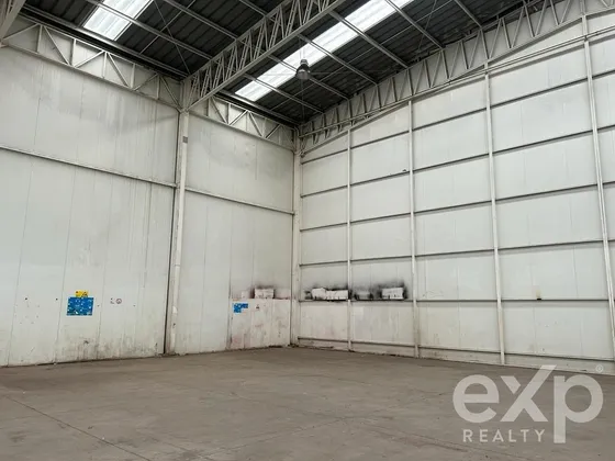 Arriendo Bodega De 468 M2 En Sector La Montaña, Colina