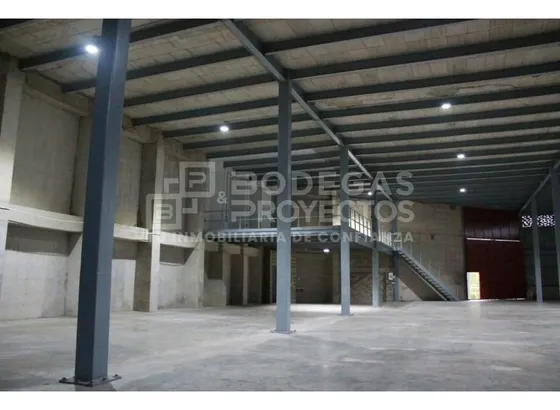 Bodega Disponible Para Arriendo En La Autopista Medellin - Bogota 
