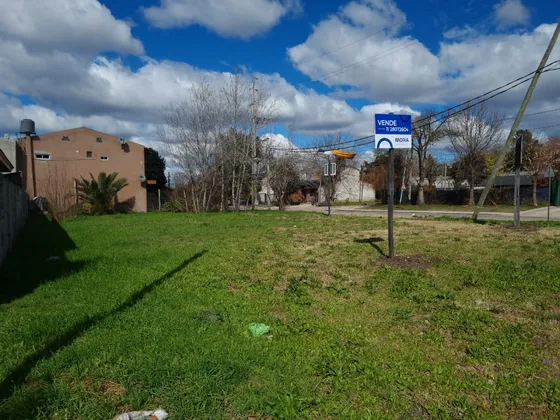Lote En  Venta  Exclusivo En Ranelagh: ¡tu Futuro Hogar! - Financiación