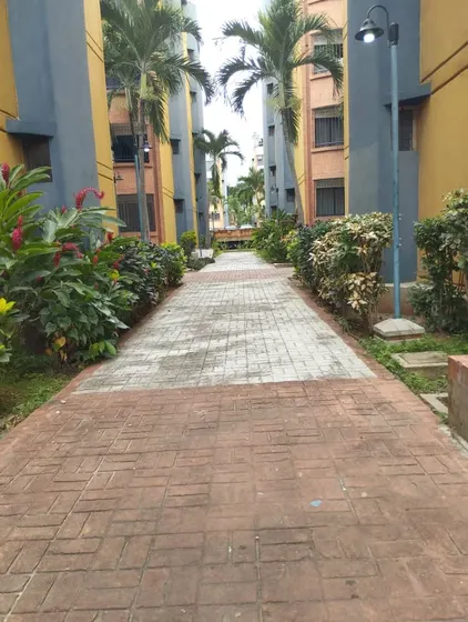 Poblado De San Diego Apartamento En Venta, 84m2, 3hab, 2b, 1pe Techado, Balcon, Piscina, Gas Directo, Vigilancia Privada, Parque Infantil, Caminerias, Frente A La Universidad Jose Antonio Paez. Bb1