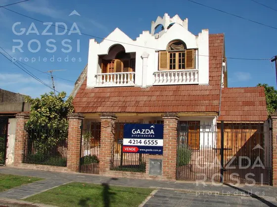 Hermosa Propiedad A La Venta En Luis Guillon
