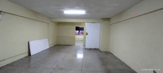 Se Vende Local Comercial Ubicado En La Av Lara De Valencia, 65.000$ Mml Solo Clientes