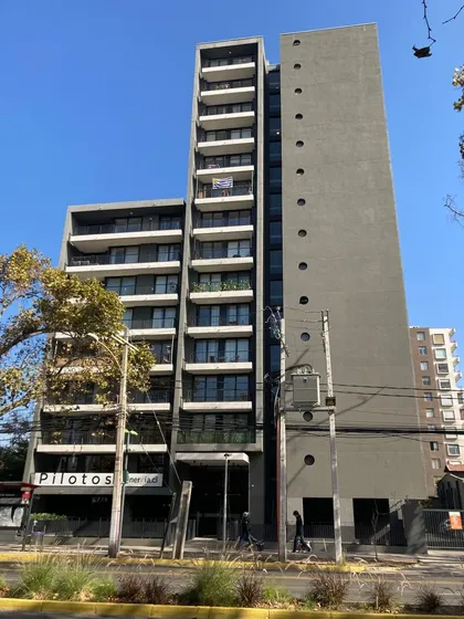 Impecable Departamento Con Estacionamiento Y Bodega