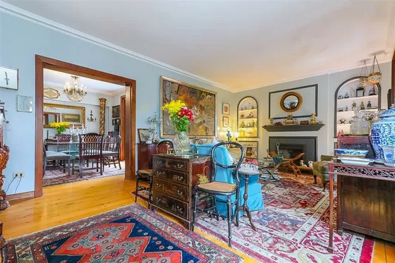 Casa En Venta De 5 Dorm. En Las Condes