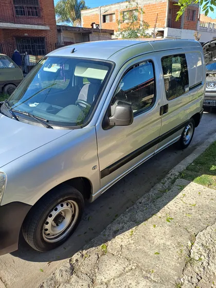 Peugeot Partner 1.4 Furgon Confort 5as