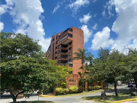Se Vende Apartamento 200m2 La Tahona 9141