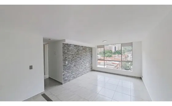 Venta Hermoso Apartamento En Urbanización Parque Alto
