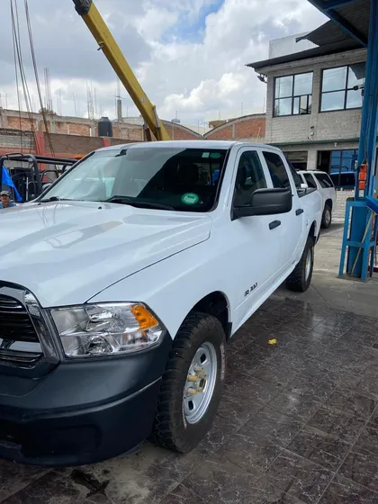 Ram Ram 1500 5.7 Heavy Duty Slt 4x4 At