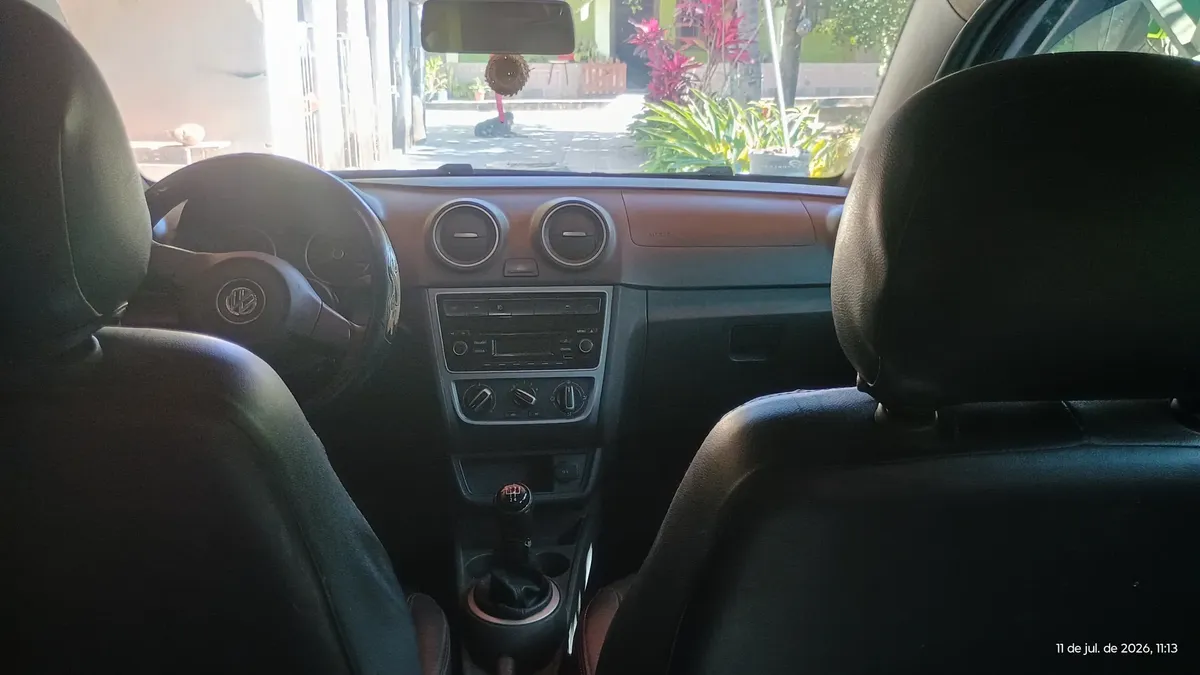 Volkswagen Gol 2015 1.0 Comfortline Total Flex 5p — foto 6